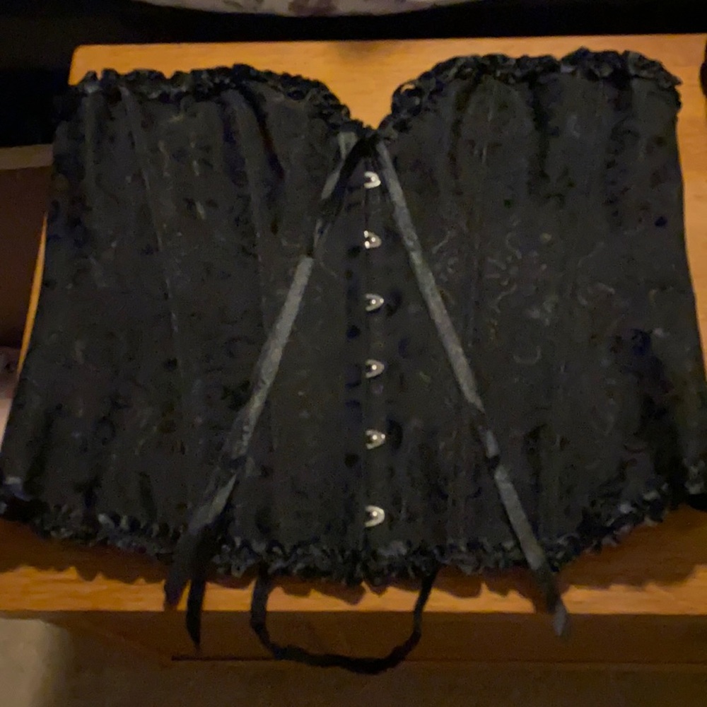 Black tie back corset